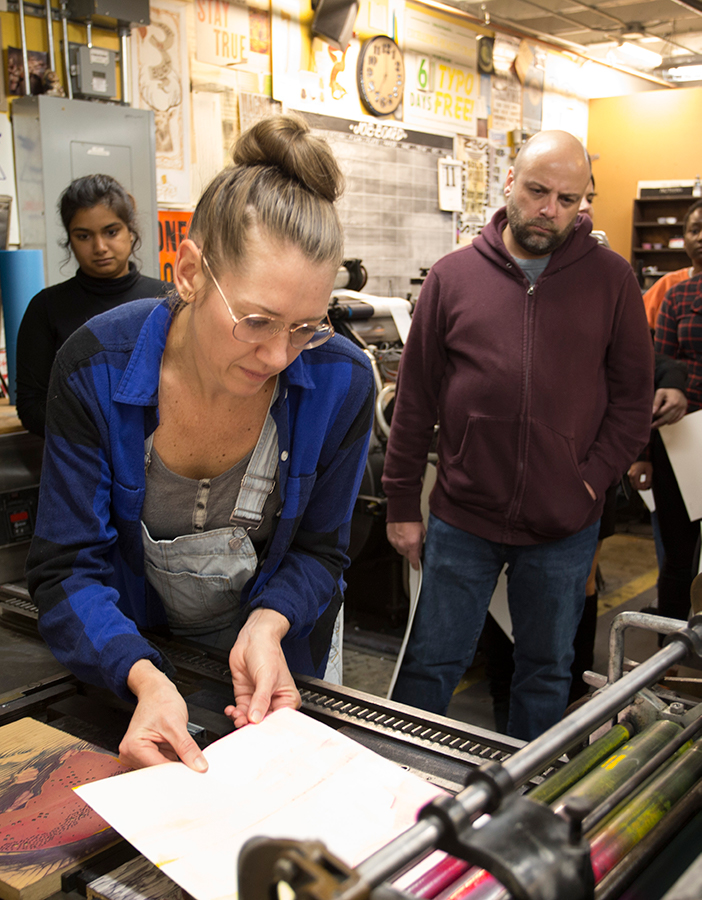 aesthetic union attendees working on their prints