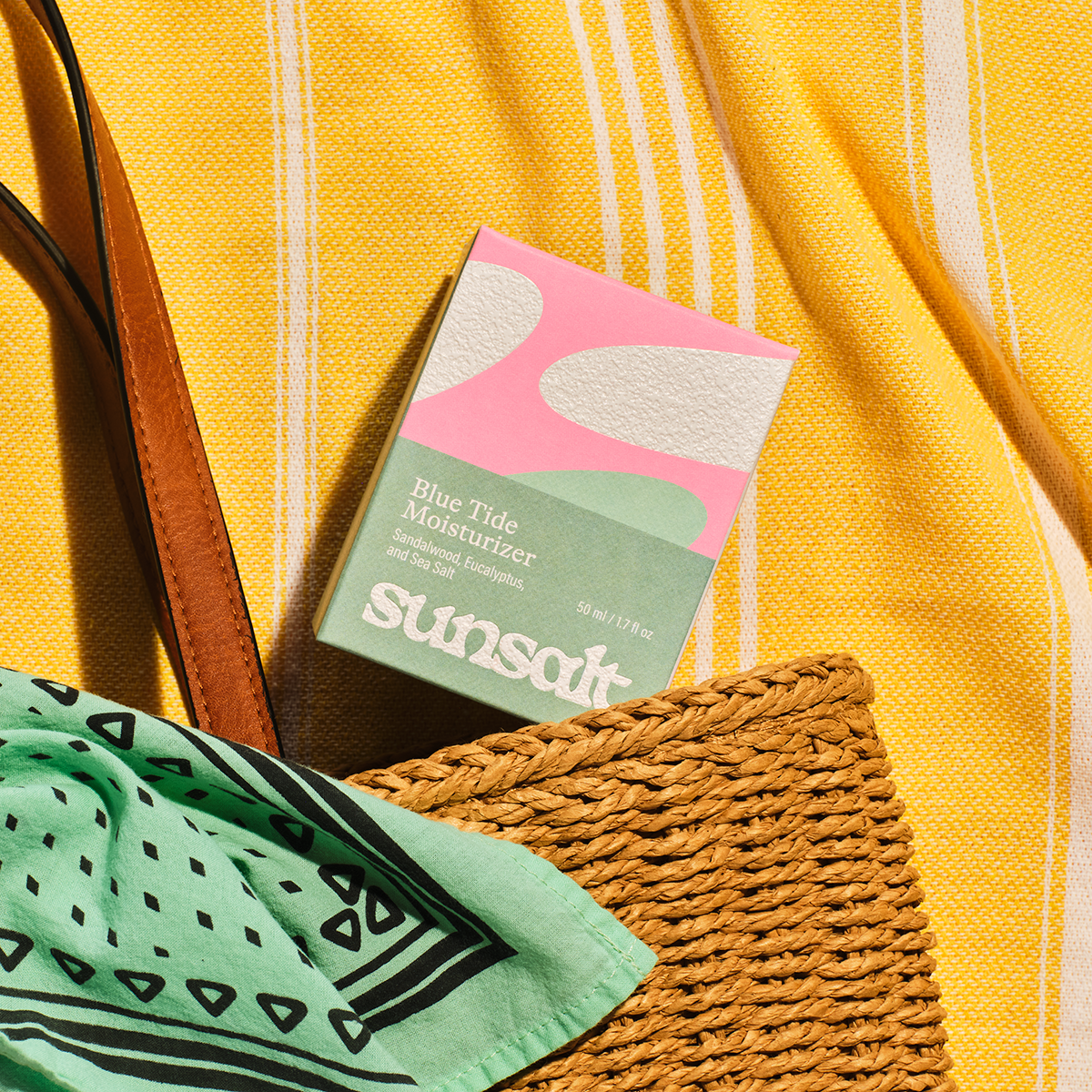 Sunsalt folding box falling out of straw bag